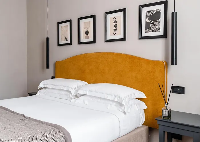 Flom Boutique Hotel